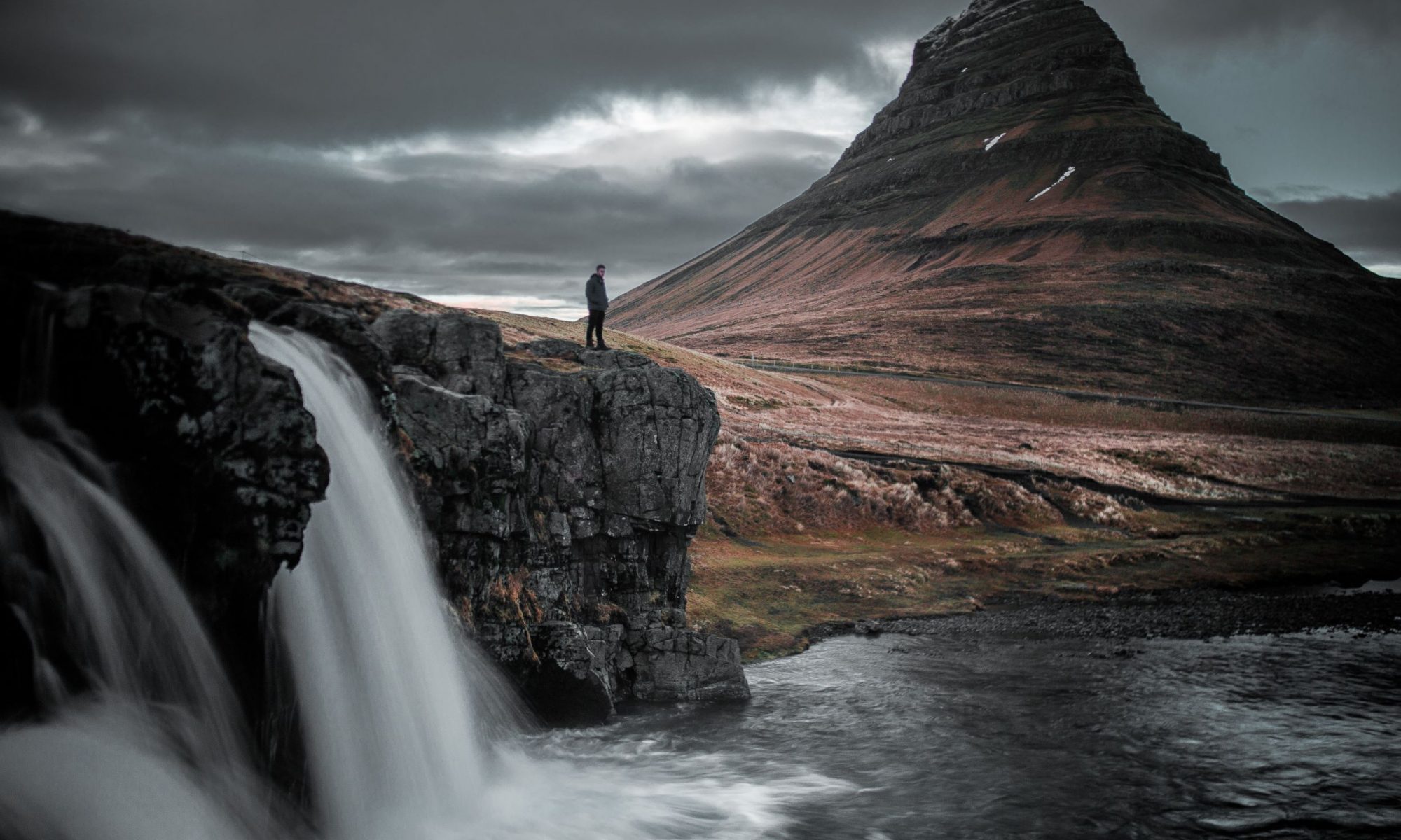 kirkjufell1-2000x1200